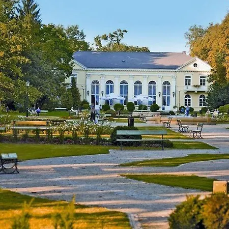 Piastowski26 Aparthotel Jelenia Gora